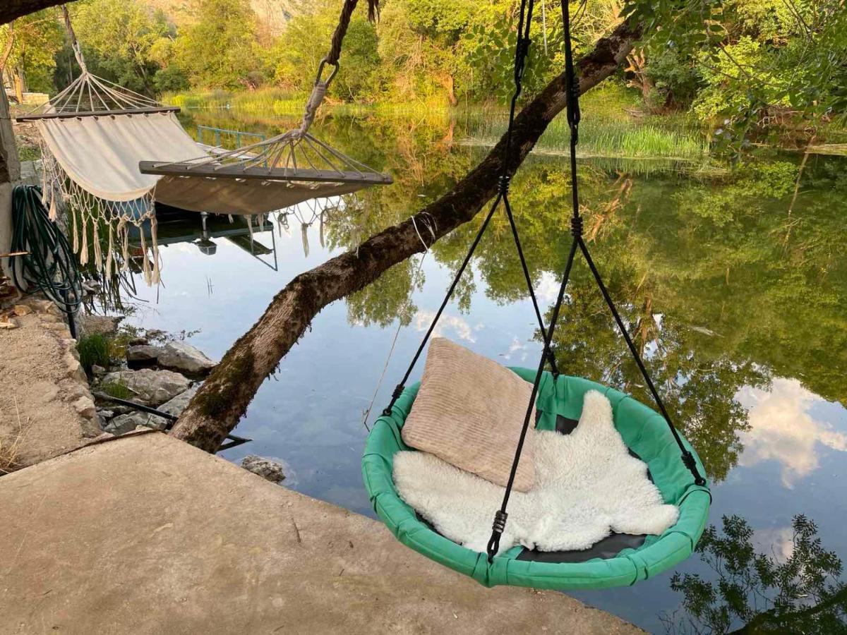 House On The River บลากาย ภายนอก รูปภาพ
